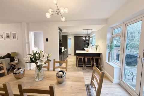 8 Sara Close, Sutton Coldfield, B74 4BN