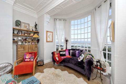 2 bedroom apartment for sale, Marine Parade, Brighton BN2