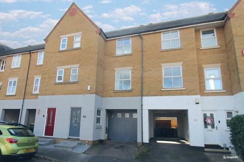 4 bedroom terraced house for sale, Pollards Close, Rochford, Essex, SS4