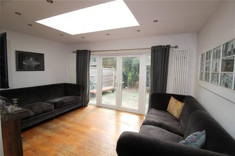 4 bedroom terraced house for sale, Pollards Close, Rochford, Essex, SS4