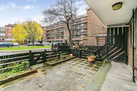 1 bedroom apartment for sale, Borrodaile Road, London, SW18