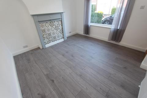 3 bedroom end of terrace house for sale, Gloucester Avenue, Beeston, Beeston, NG9