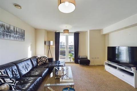 2 bedroom apartment to rent, Blakely Court, Coventry CV6