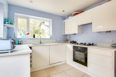 undefined, Elphinstone Road, Highcliffe, Christchurch, BH23