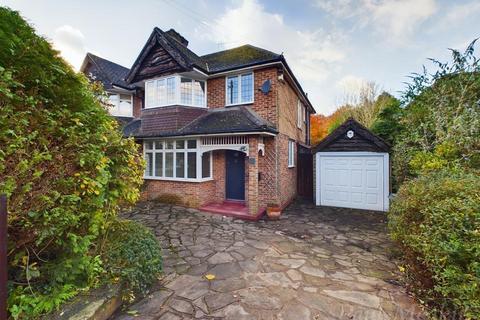 18 Crest Road, South Croydon, CR2 7JQ