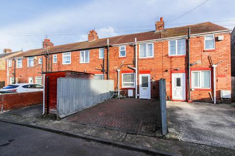 2 bedroom terraced house for sale, Queens Gardens, Annitsford, NE23