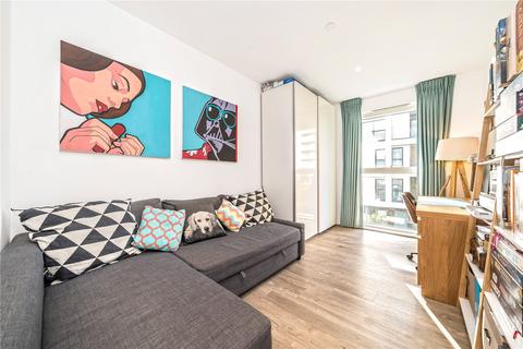 2 bedroom apartment to rent, Pegler Square, London, SE3