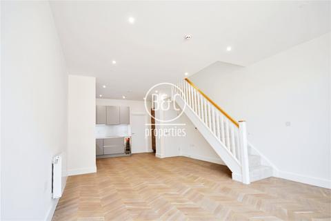 4 bedroom terraced house to rent, Baldwin Lane, London, SE3