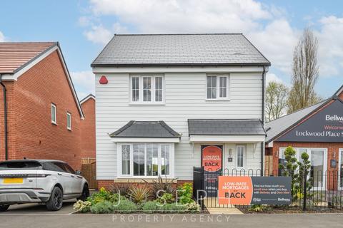 3 bedroom detached house for sale, Bronze Barrow Way, Bramford, IP8