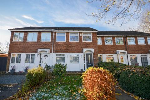 3 bedroom terraced house to rent, Salters Close, Gosforth