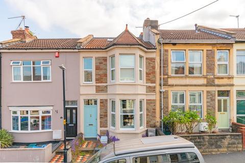 4 bedroom terraced house for sale, Belmont Road, Brislington