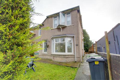 2 bedroom maisonette to rent, Rhydypenau Road, Cyncoed, Cardiff