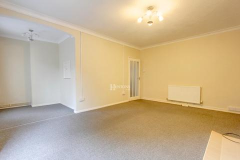 2 bedroom maisonette to rent, Rhydypenau Road, Cyncoed, Cardiff