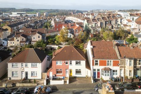 52 Elmdale Road, Bedminster, Bristol, BS3 3JE