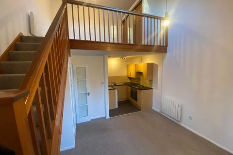 1 bedroom end of terrace house to rent, Swale Avenue, Peterborough PE4