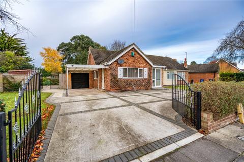 4 bedroom bungalow for sale, Augusta Close, Grimsby, Lincolnshire, DN34