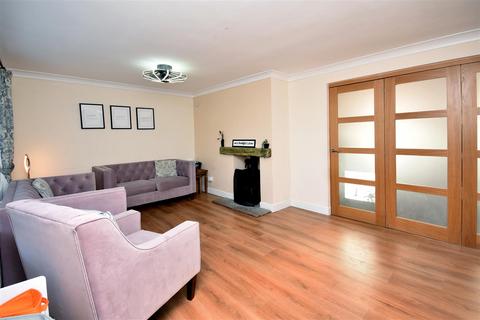 3 bedroom terraced house for sale, Holmfirth Walk, Corby NN18