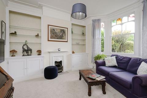 2 bedroom maisonette for sale, Durham Road, London SW20