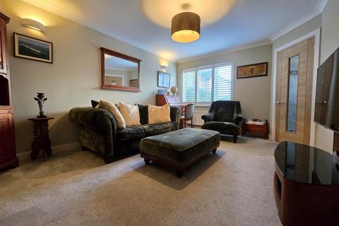 37 Benson Drive, Northam, Bideford, EX39 1UY