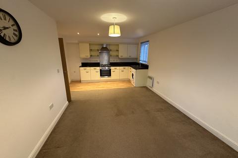 2 bedroom flat to rent, Hull HU7