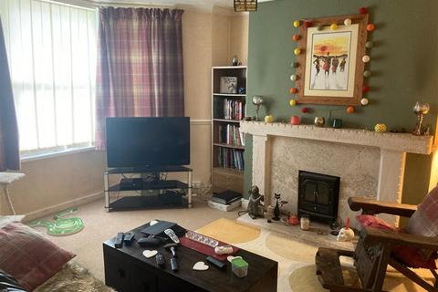 2 bedroom apartment to rent, Grosvenor Road, Weymouth