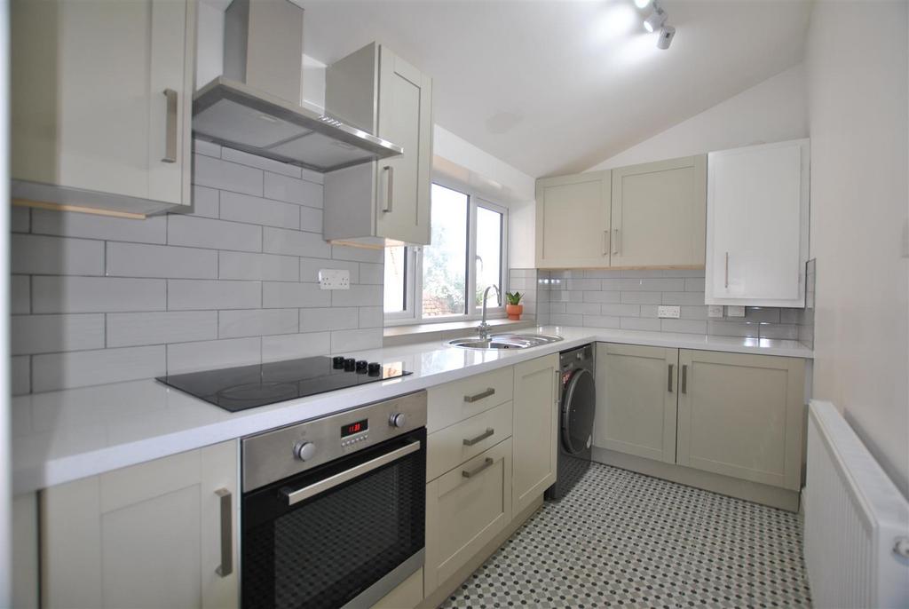 Apartment in Bristol - View 2