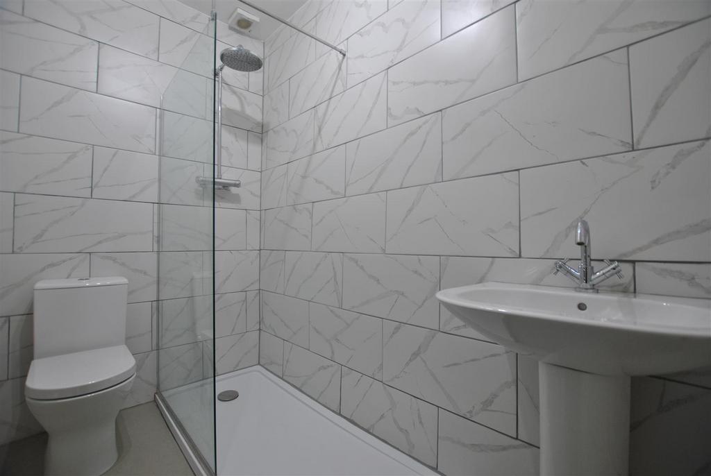 Apartment in Bristol - View 5