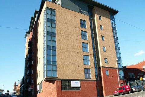 2 bedroom apartment to rent, (P407) Lincoln Gate, Green Qtr, Manchester M4 4AB