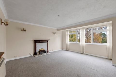 2 bedroom flat for sale, Oakfield Drive, Reigate, Surrey, RH2