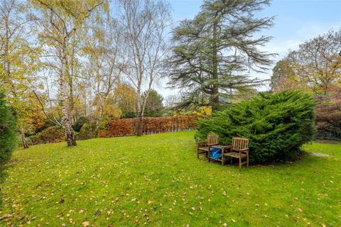 Flat 3, Maple House Oakfield Drive, Reigate, RH2 9NT