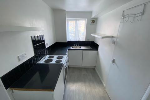 1 bedroom flat to rent, Milestone Close, N9