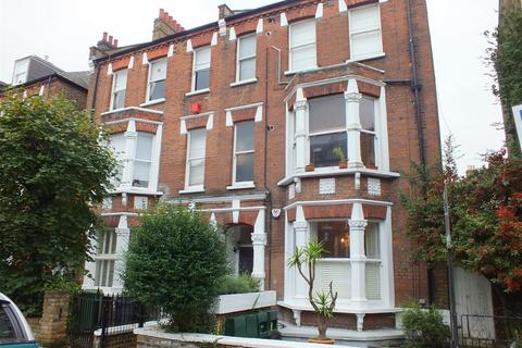 2 bedroom flat to rent, Savernake Road, London