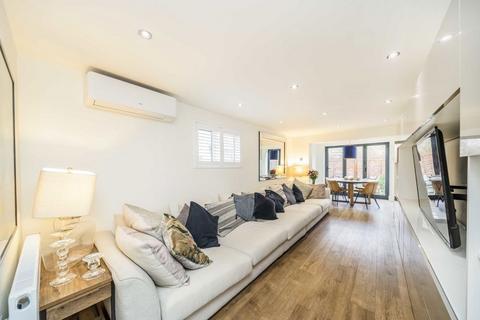 4 bedroom house to rent, Dorchester Grove, London W4