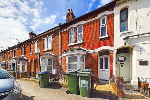 5 bedroom terraced house to rent, Milton Road, Southampton