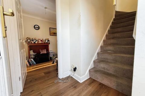 2 bedroom end of terrace house for sale, Oakview Court, Pontypool NP4