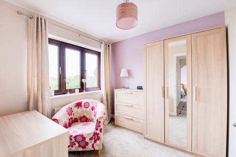 2 Hamilton Close, Lickey End, Bromsgrove, B60 1NG