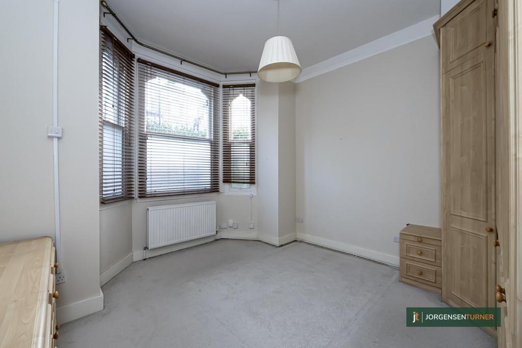 Frithville Gardens 91 GFF-012 LR - JT.jpg