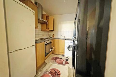 1 bedroom flat for sale, Chamberlain Close,  Ilford, IG1