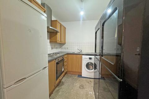 1 bedroom flat for sale, Chamberlain Close,  Ilford, IG1