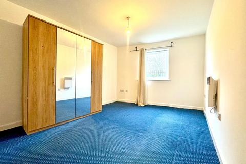 1 bedroom flat for sale, Chamberlain Close,  Ilford, IG1