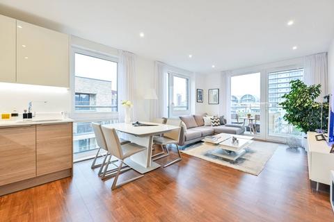 2 bedroom flat for sale, Quinton Court, Rotherhithe, London, SE16