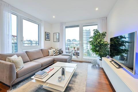 2 bedroom flat for sale, Quinton Court, Rotherhithe, London, SE16