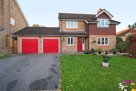 4 bedroom detached house for sale, Blackberry Field, Orpington