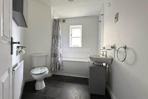 27 Bramble Tye, Laindon, Basildon, SS15 5GR