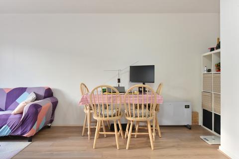 1 bedroom flat for sale, London E14