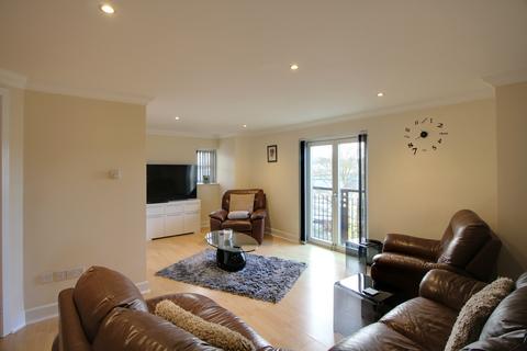 2 bedroom flat for sale, Regency Court