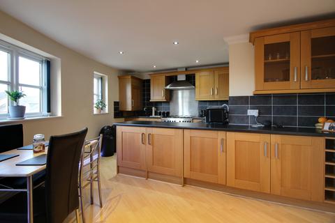 2 bedroom flat for sale, Regency Court