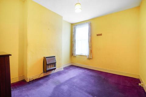 3 bedroom flat for sale, Minet Avenue, Harlesden, NW10