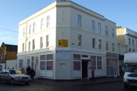 2 bedroom flat to rent, New Street, Herne Bay