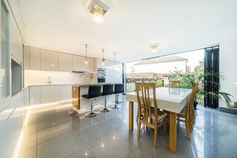 5 bedroom house for sale, Gibsons Hill, London SW16